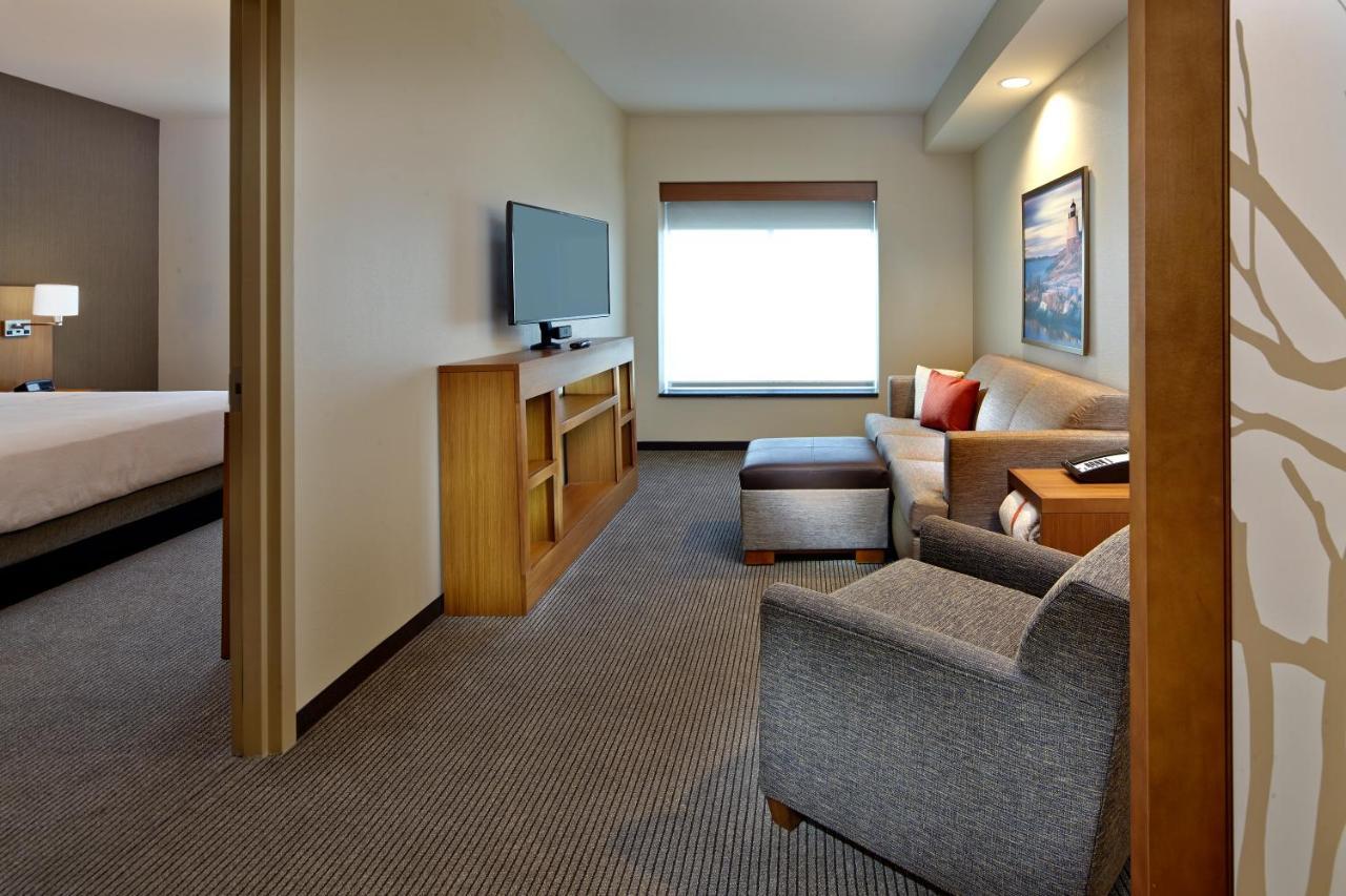 Hyatt Place Warwick/Providence Airport מראה חיצוני תמונה