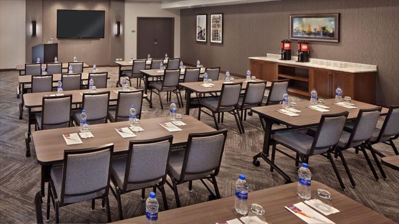 Hyatt Place Warwick/Providence Airport מראה חיצוני תמונה
